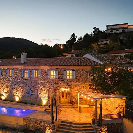 فيلة Castello Di Papa By Villsy - With Sea View, Private Pool, Sauna And Jacuzzi