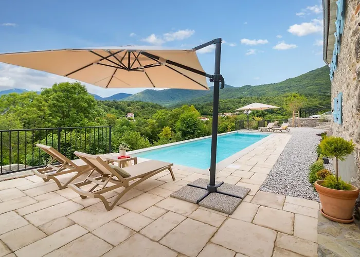 Castello Di Papa By Villsy - With Sea View, Private Pool, Sauna And Jacuzzi