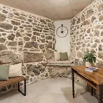 Willa Castello Di Papa By Villsy - With Sea View, Private Pool, Sauna And Jacuzzi Veprinac