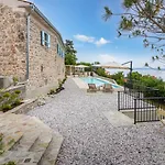 Willa Castello Di Papa By Villsy - With Sea View, Private Pool, Sauna And Jacuzzi