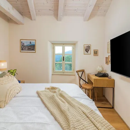 Villa Castello Di Papa By Villsy - With Sea View, Private Pool, Sauna And Jacuzzi Veprinac