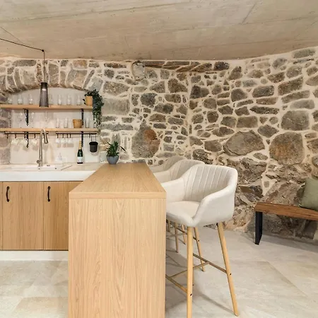 Castello Di Papa By Villsy - With Sea View, Private Pool, Sauna And Jacuzzi *