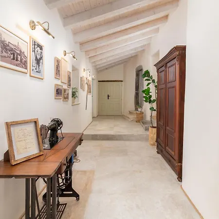 Castello Di Papa By Villsy - With Sea View, Private Pool, Sauna And Jacuzzi Villa Veprinac