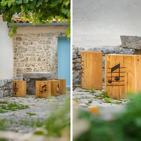Villa Castello Di Papa By Villsy - With Sea View, Private Pool, Sauna And Jacuzzi Veprinac