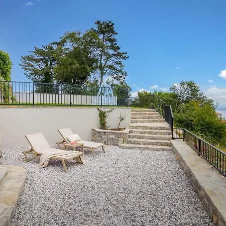 Castello Di Papa By Villsy - With Sea View, Private Pool, Sauna And Jacuzzi