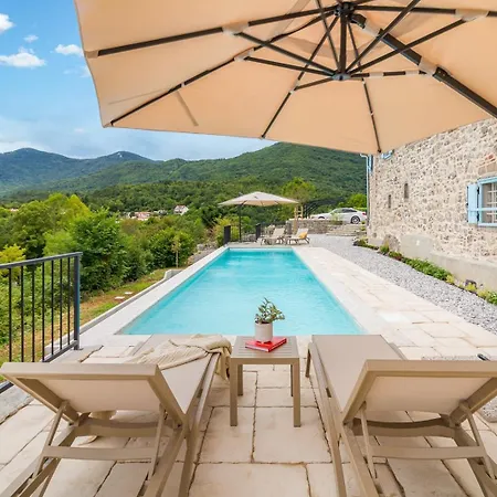 Castello Di Papa By Villsy - With Sea View, Private Pool, Sauna And Jacuzzi * Veprinac