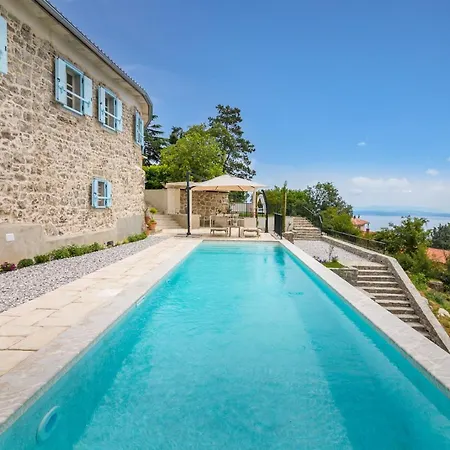 Villa Castello Di Papa By Villsy - With Sea View, Private Pool, Sauna And Jacuzzi